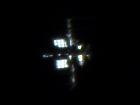 Internationale Raumstation und Space Shuttle Discovery am 28. Februar 2011
